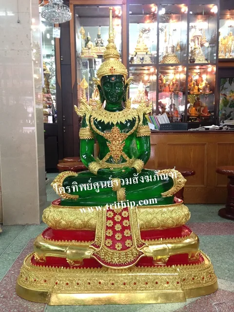 พระแก้วมรกต 30" ฤดูร้อน