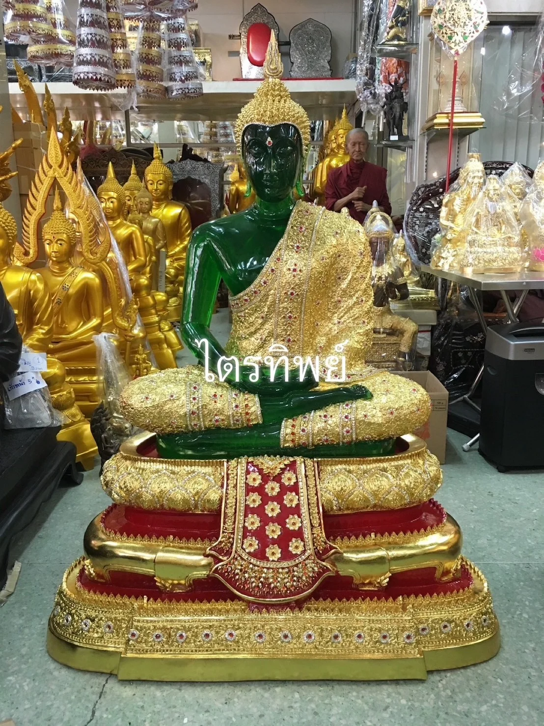 พระแก้วมรกต 30" ฤดูฝน ปิดทองแท้