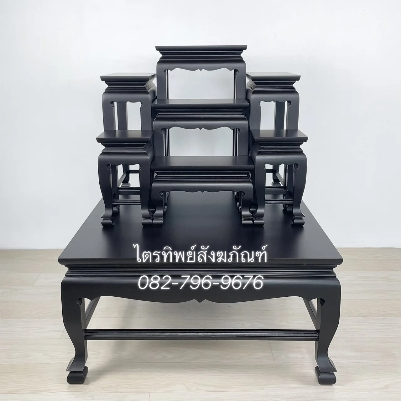 โต๊ะหมู่ 7 ขัดด้าน