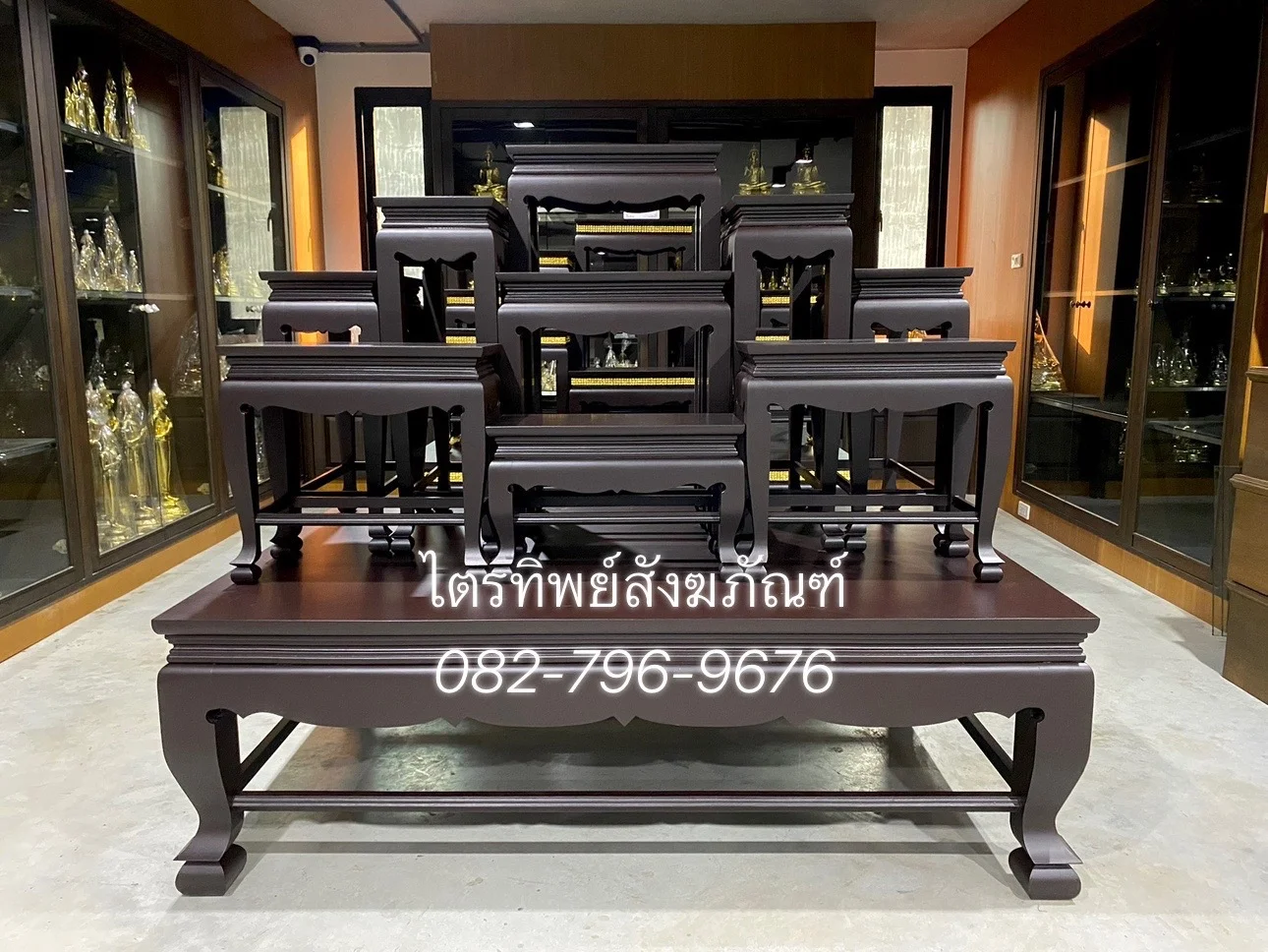 โต๊ะหมู่ 9 ขัดด้าน