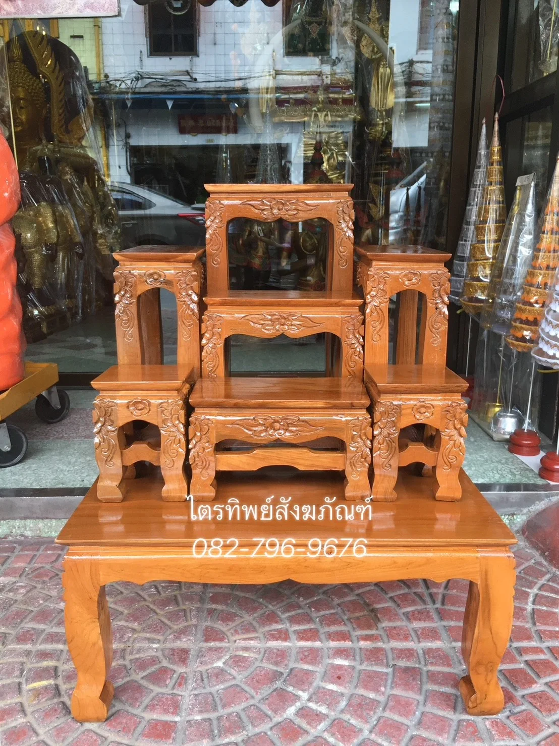 โต๊ะหมู่ 7 ไม้สัก แกะลาย