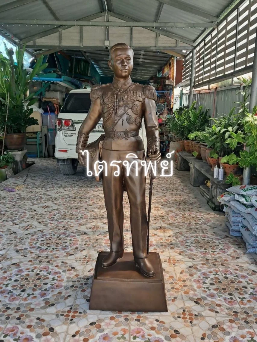 กรมหลวงชุมพร 1.8 ม.