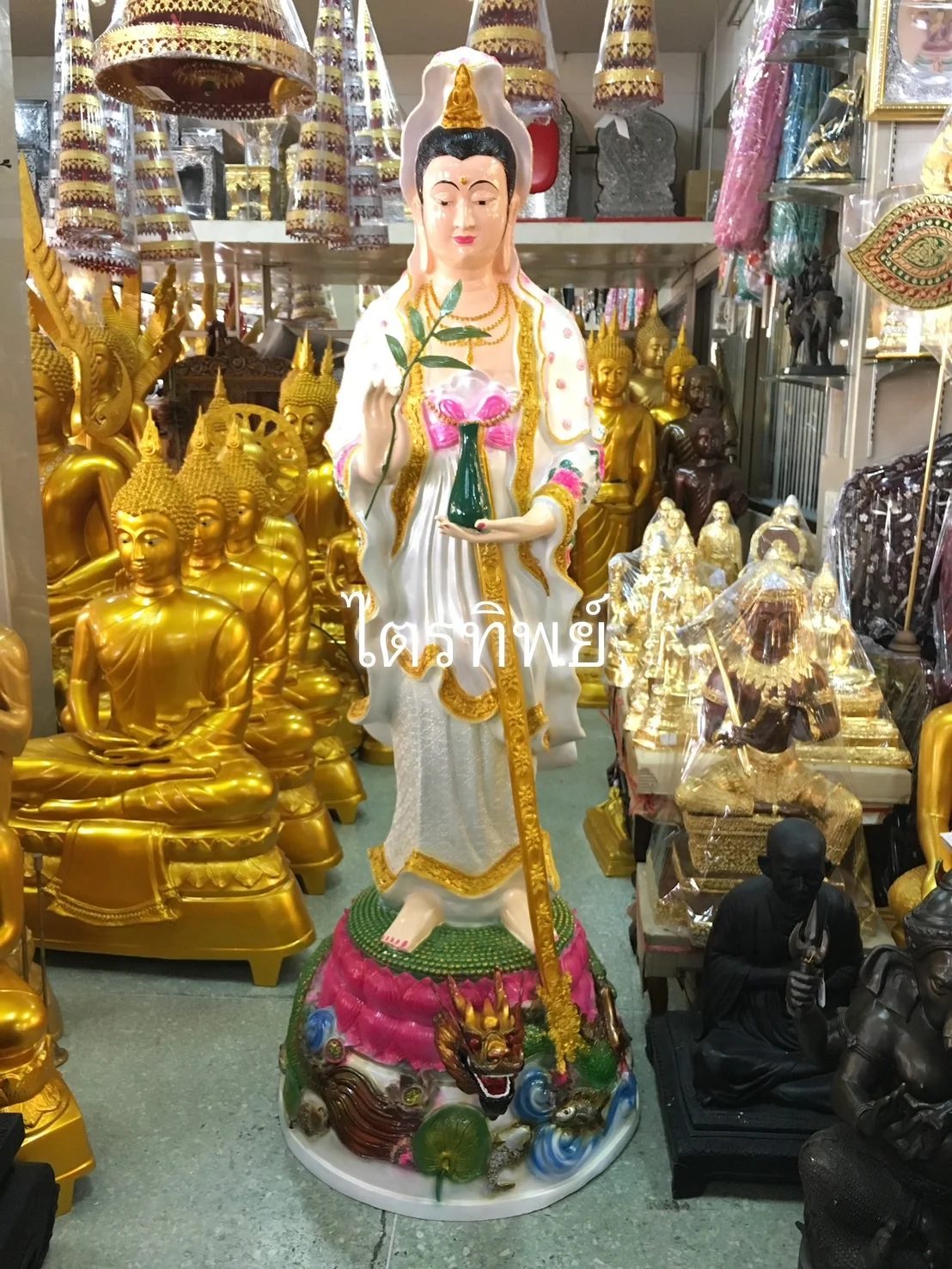 เจ้าแม่กวนอิม 25" แต่งสี