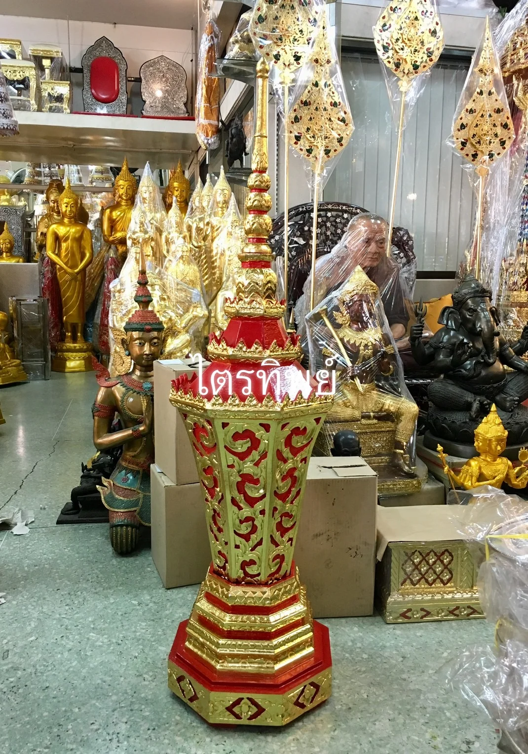 โกศไม้ ปิดทอง ร่องสี
