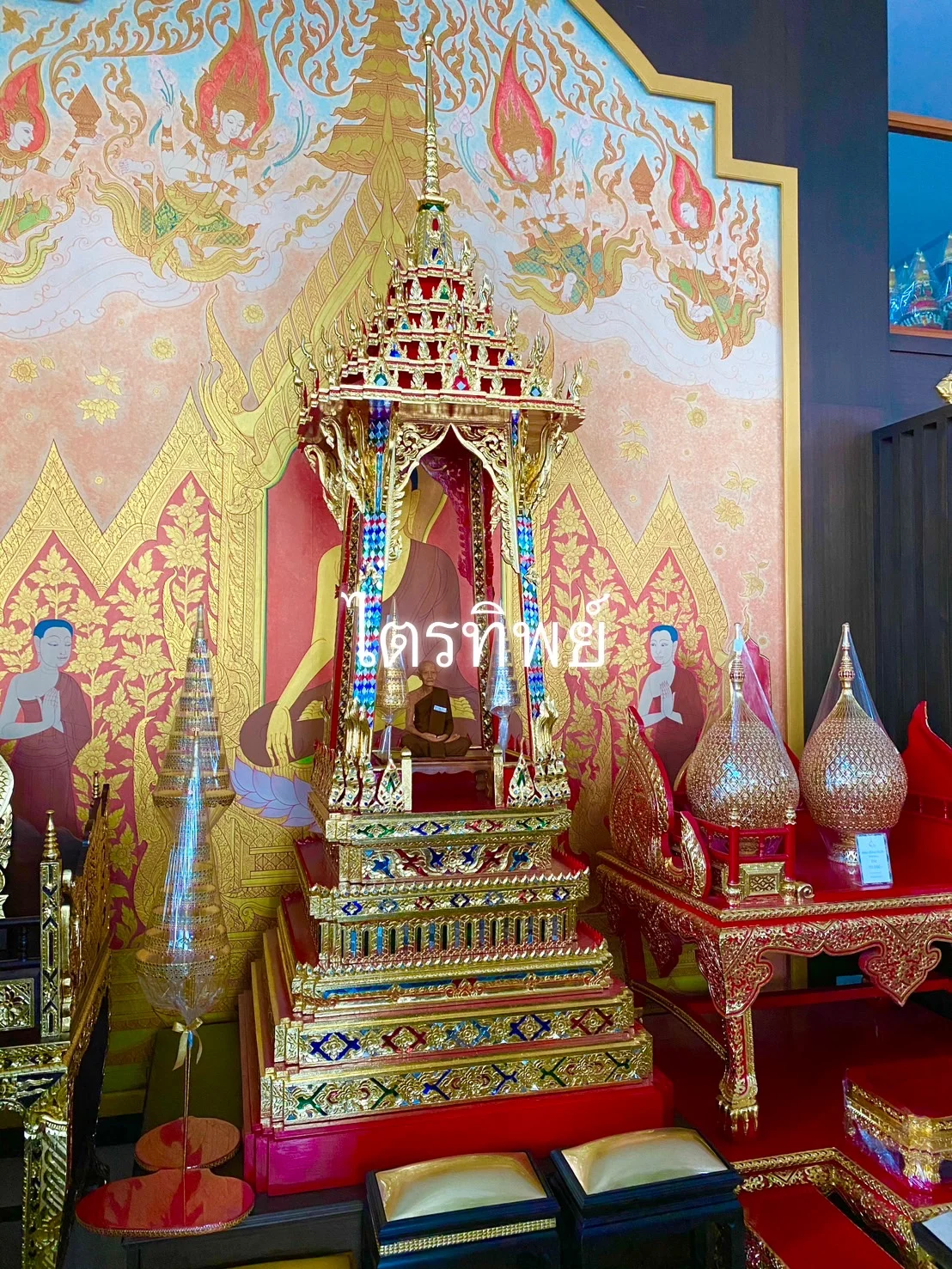 บุษบก 19" สูง 2.7 ม.