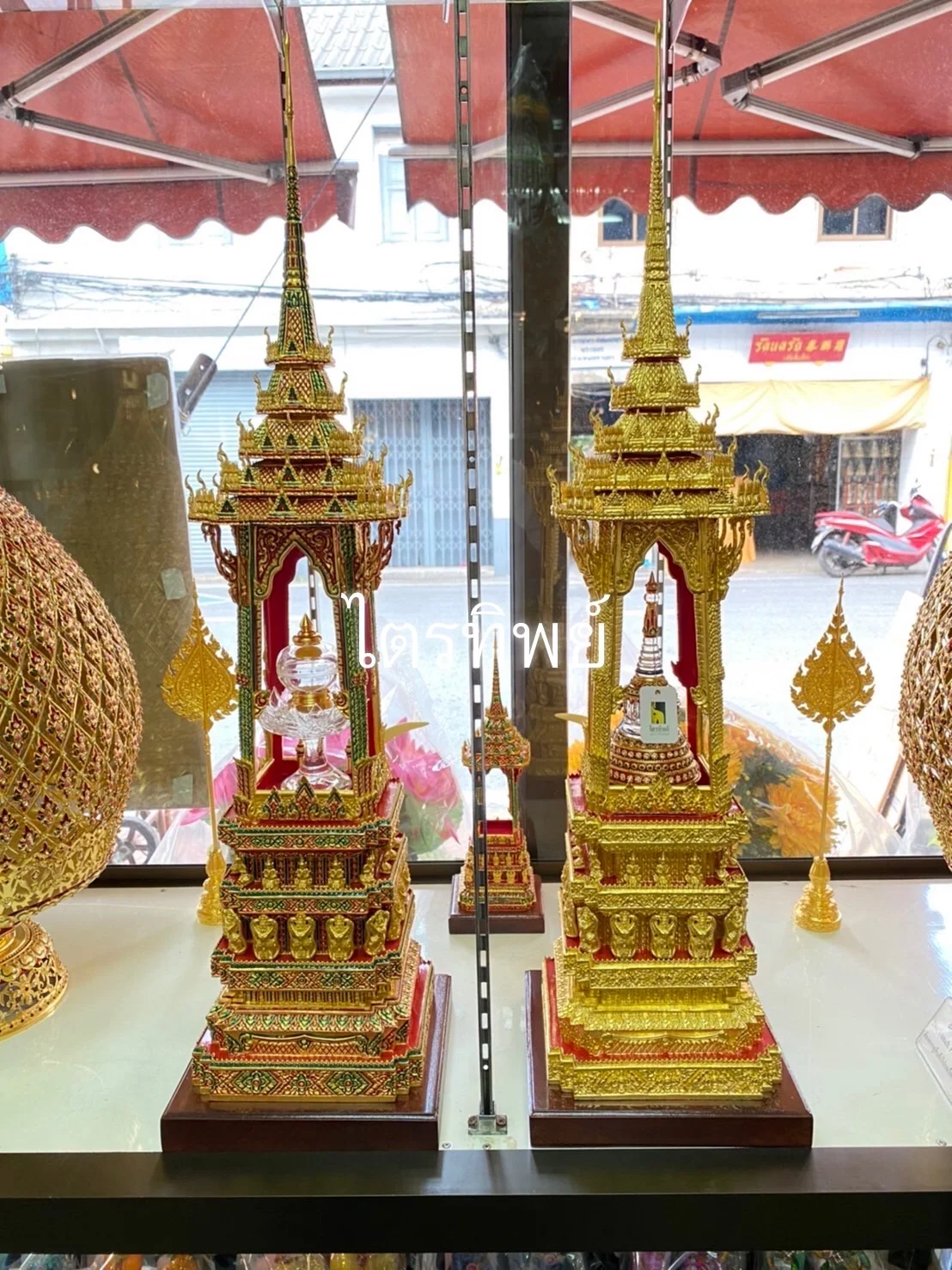 บุษบกปิดทองแท้/ลงยา สูง 78 ซม.