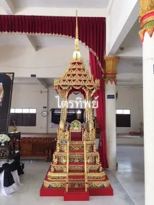 บุษบกเทศน์ สูง 5.6 ม.